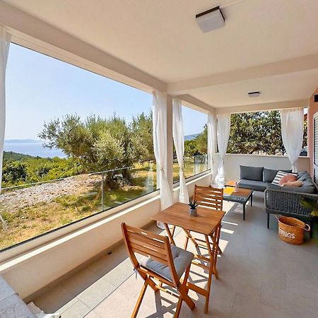 Studio Vesna With A Terrace And Sea View Rabac Exterior foto